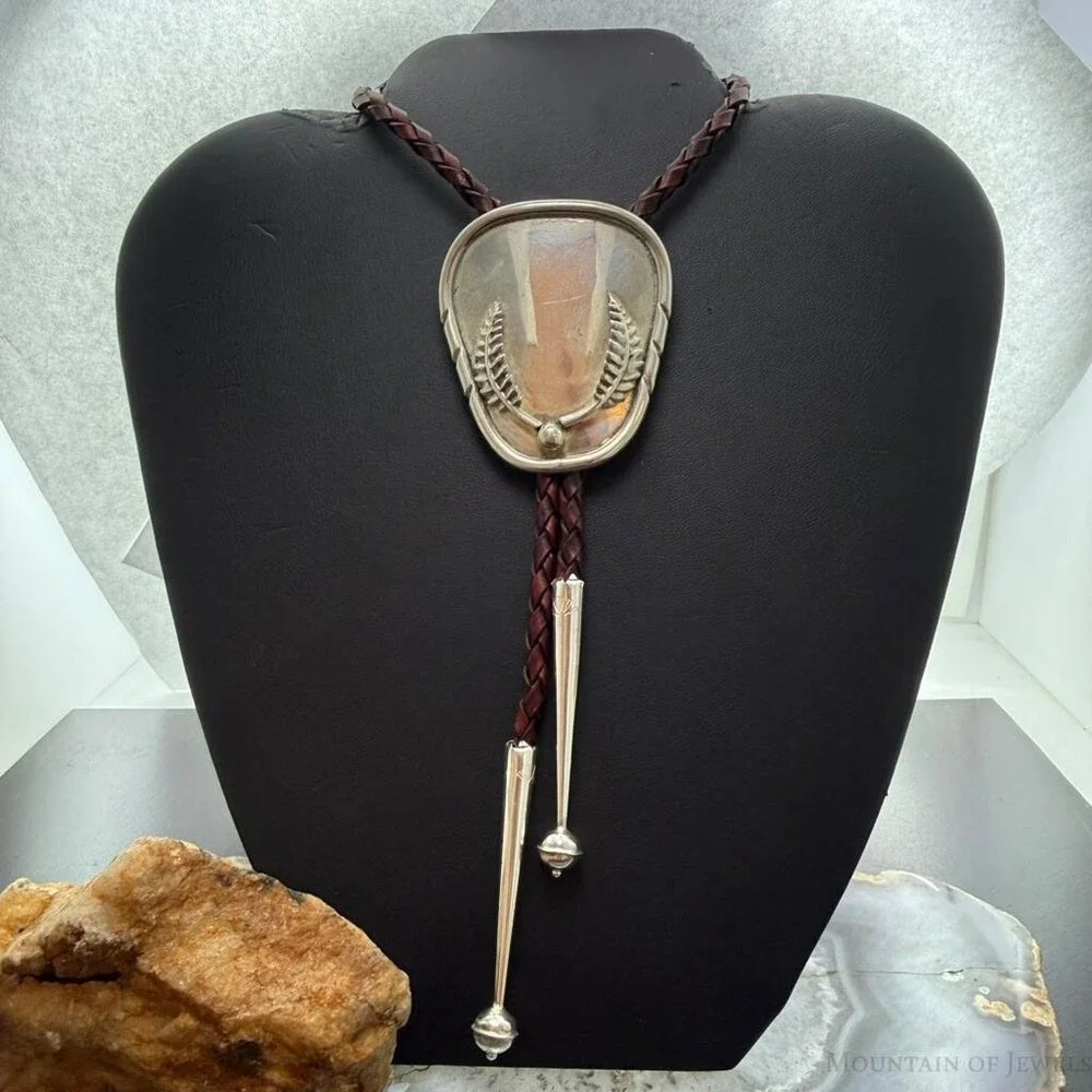 Vintage Native American Silver Round 2 Leaf Branches Decorated Bolo Tie For Men